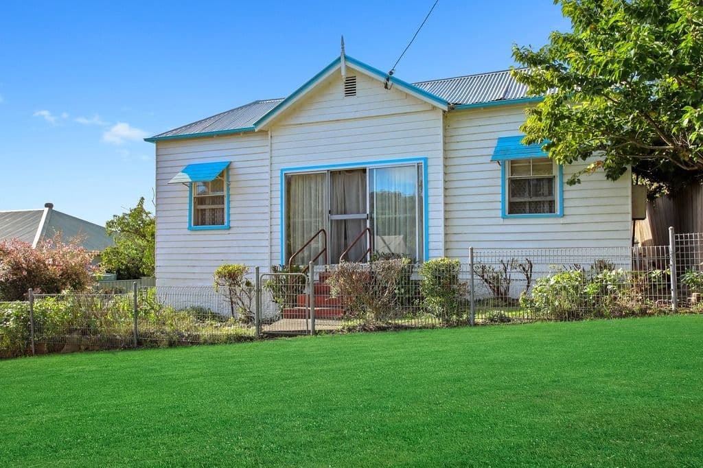 8 Park Street, Mittagong NSW 2575, Mittagong - Image 1
