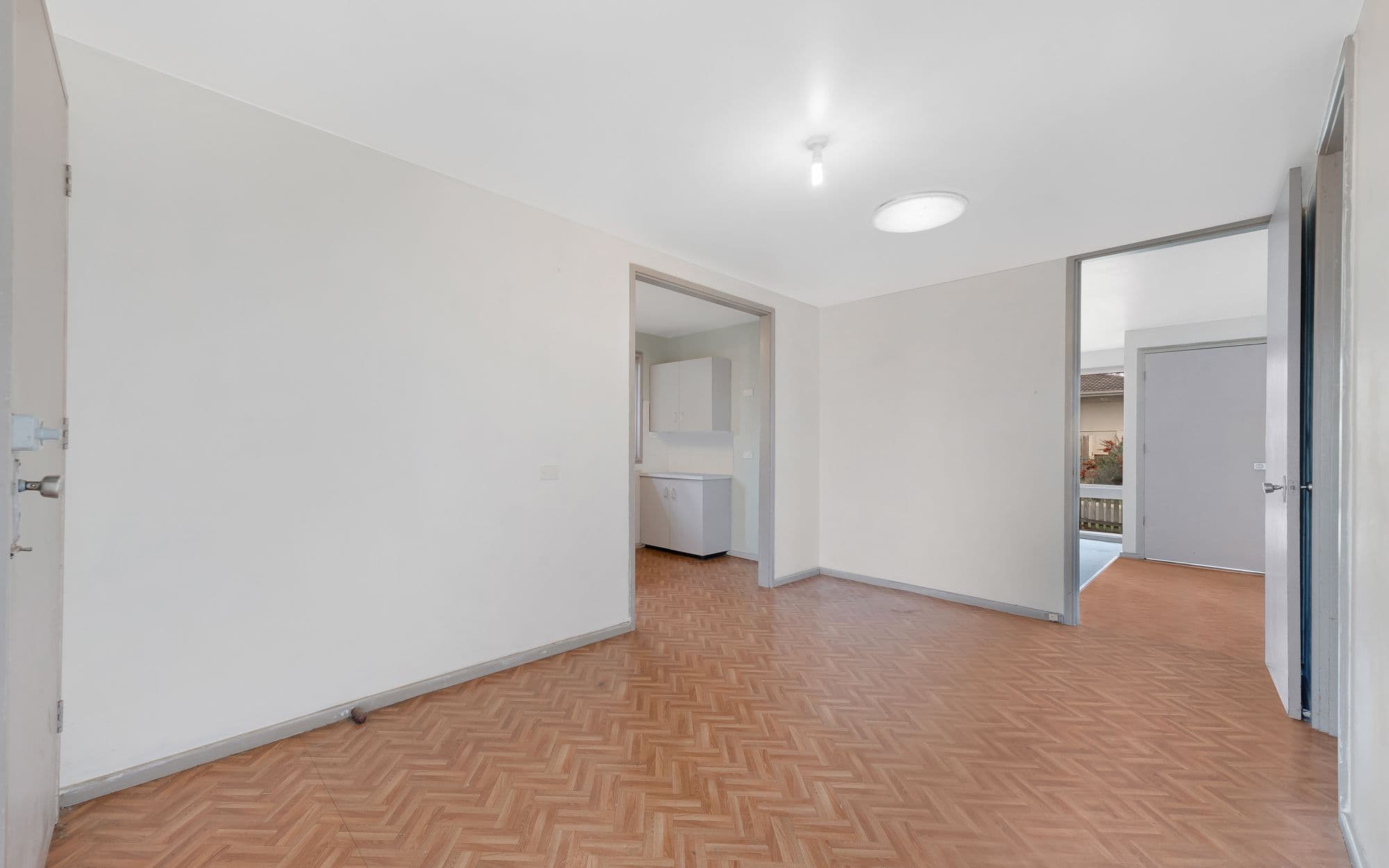 4 Maitland Way, Airds NSW 2560, Airds - Thumbnail 4
