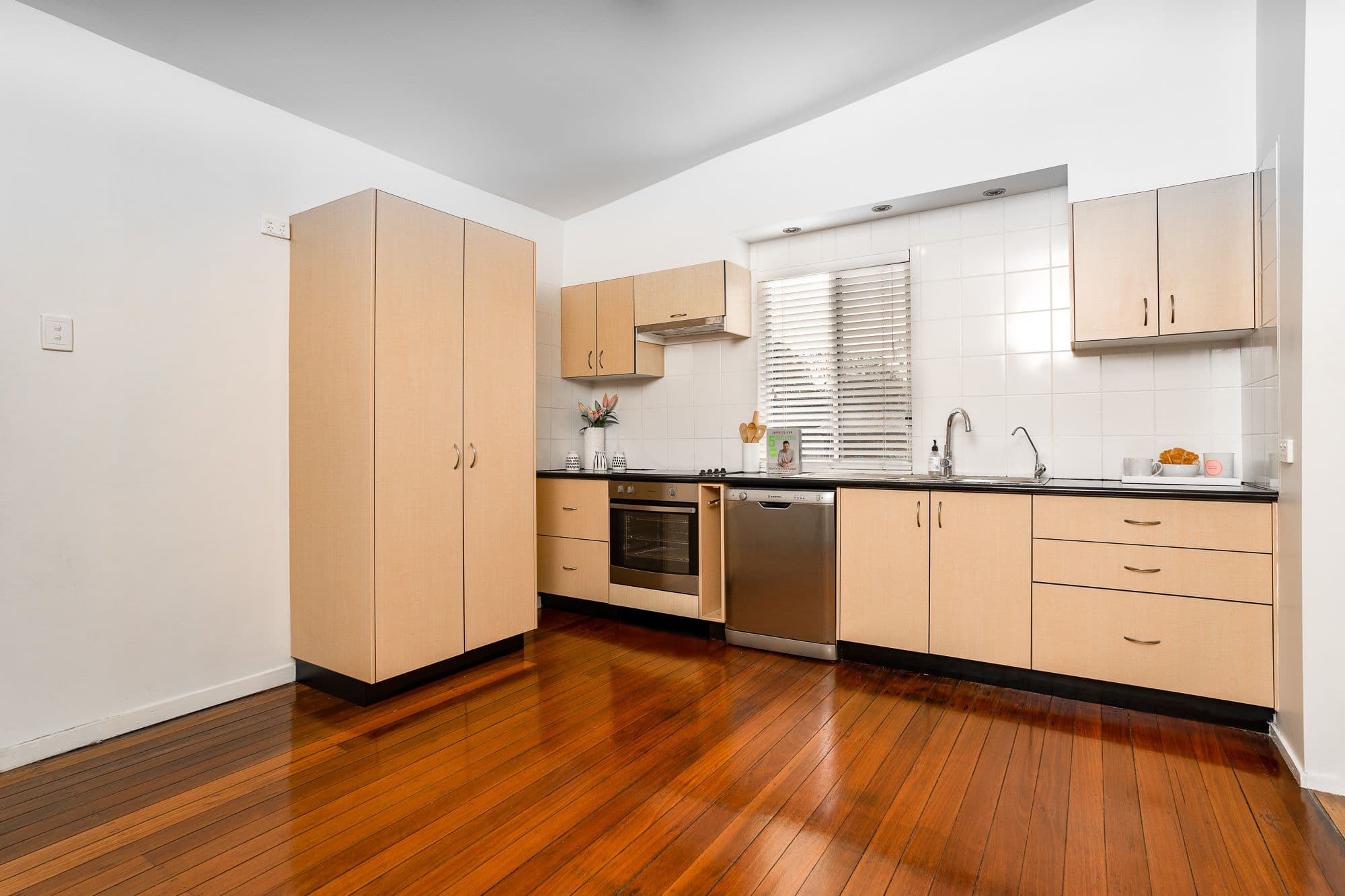 14 Saint Davids Street, Kuraby QLD 4112, Kuraby - Thumbnail 3