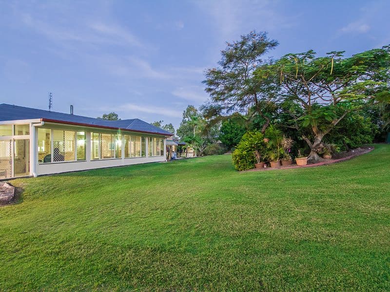 27 Riversdale Road, Oxenford QLD 4210, Oxenford - Thumbnail 3