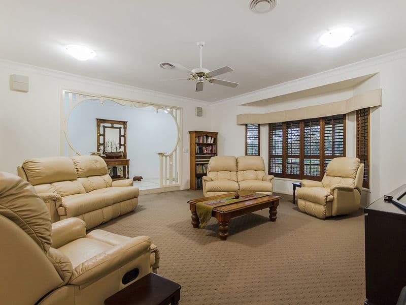 27 Riversdale Road, Oxenford QLD 4210, Oxenford - Thumbnail 5