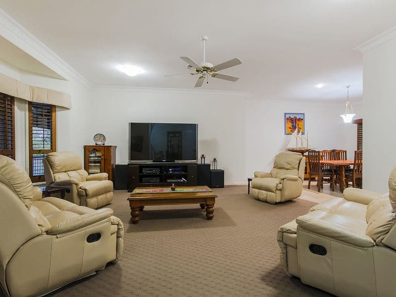27 Riversdale Road, Oxenford QLD 4210, Oxenford - Thumbnail 6