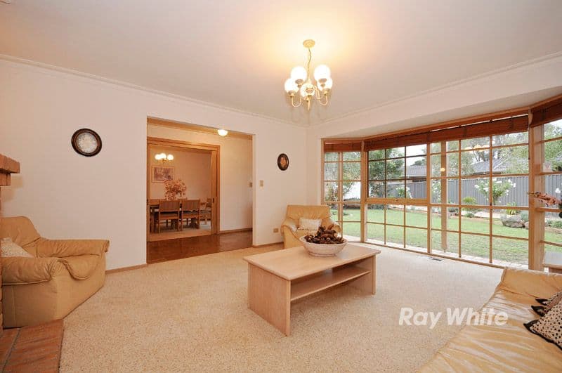 8 Jade Court, WANTIRNA SOUTH VIC 3152, Wantirna South - Thumbnail 8