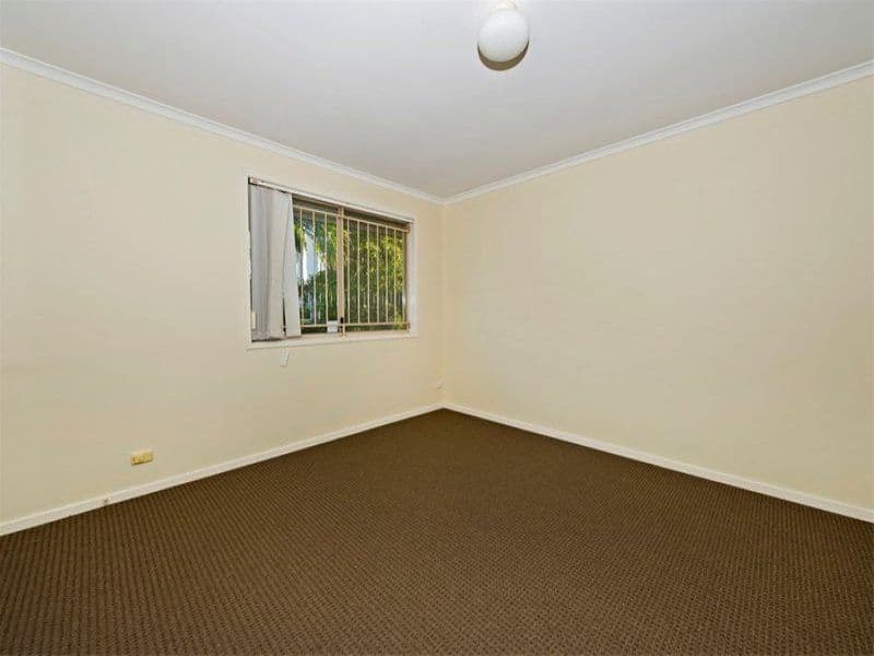 6 Pendlebury Court, EDENS LANDING QLD 4207, Edens Landing - Thumbnail 6