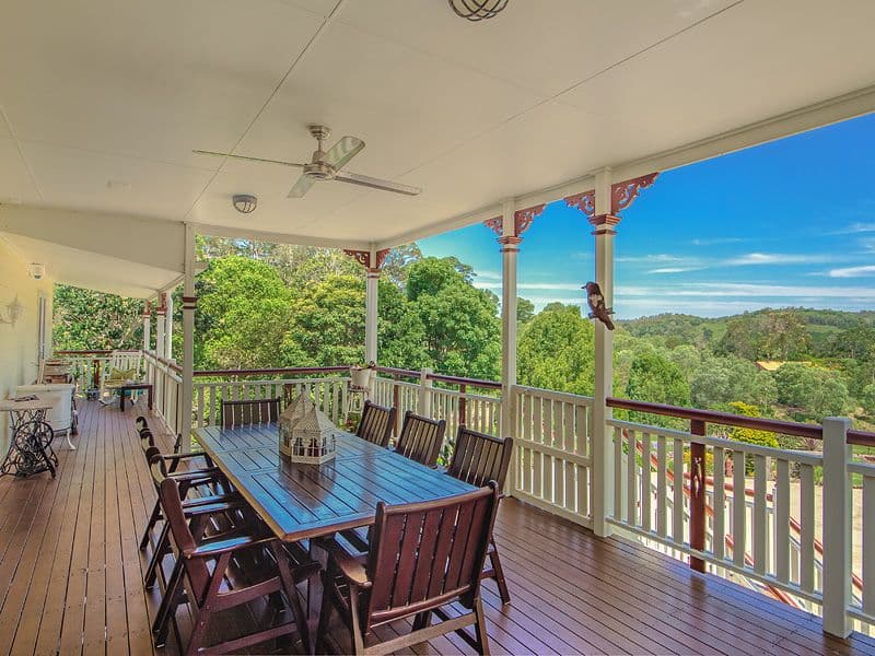12 Hyperion Place, WILLOW VALE QLD 4209, Willow Vale - Thumbnail 3