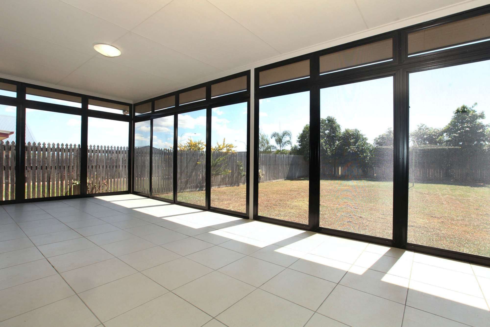 5 Johnstone Court, DOUGLAS QLD 4814, Bowral - Thumbnail 3