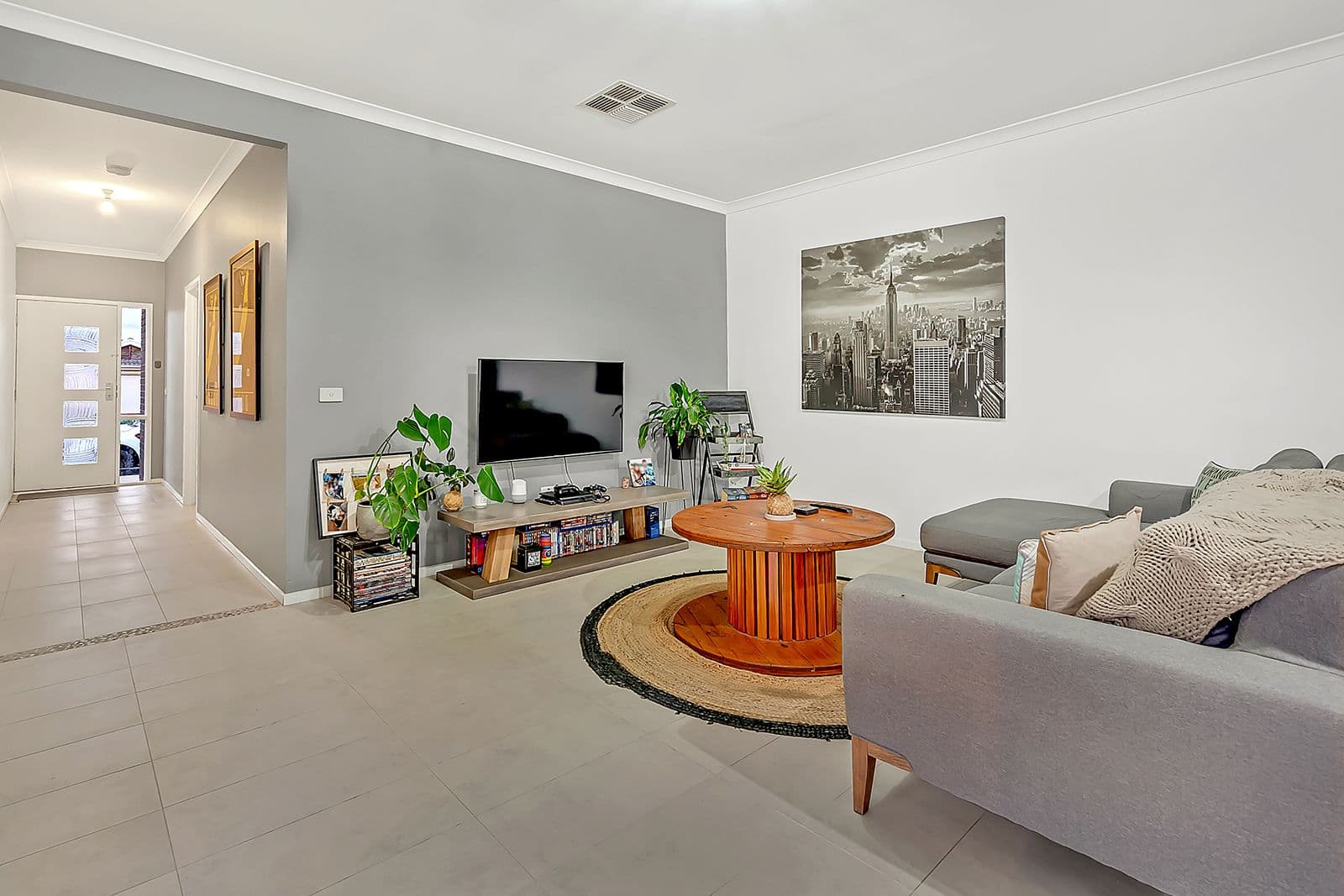 18 William Hovell Pass, Craigieburn VIC 3064, Craigieburn - Thumbnail 3