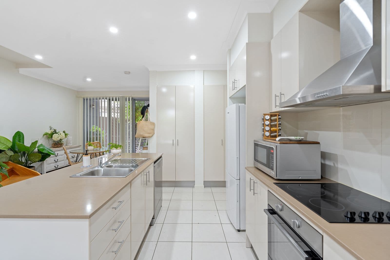 21 Bartlett Street, Morningside QLD 4170, Morningside - Thumbnail 7