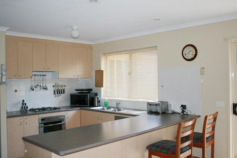 6 Brennan Street, YASS NSW 2582, Yass - Thumbnail 2