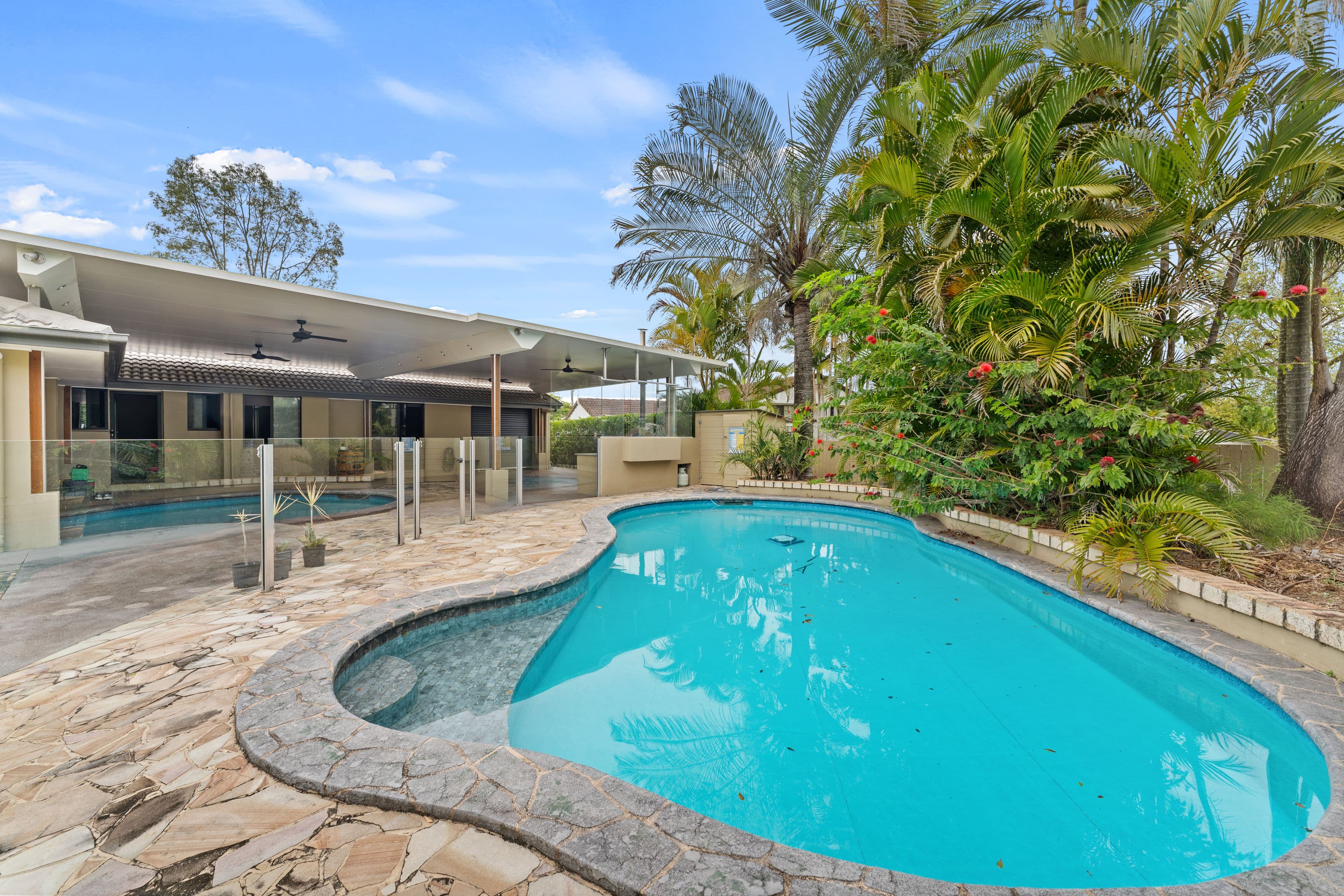 6 Ixora Court, Regents Park QLD 4118, Regents Park - Thumbnail 2