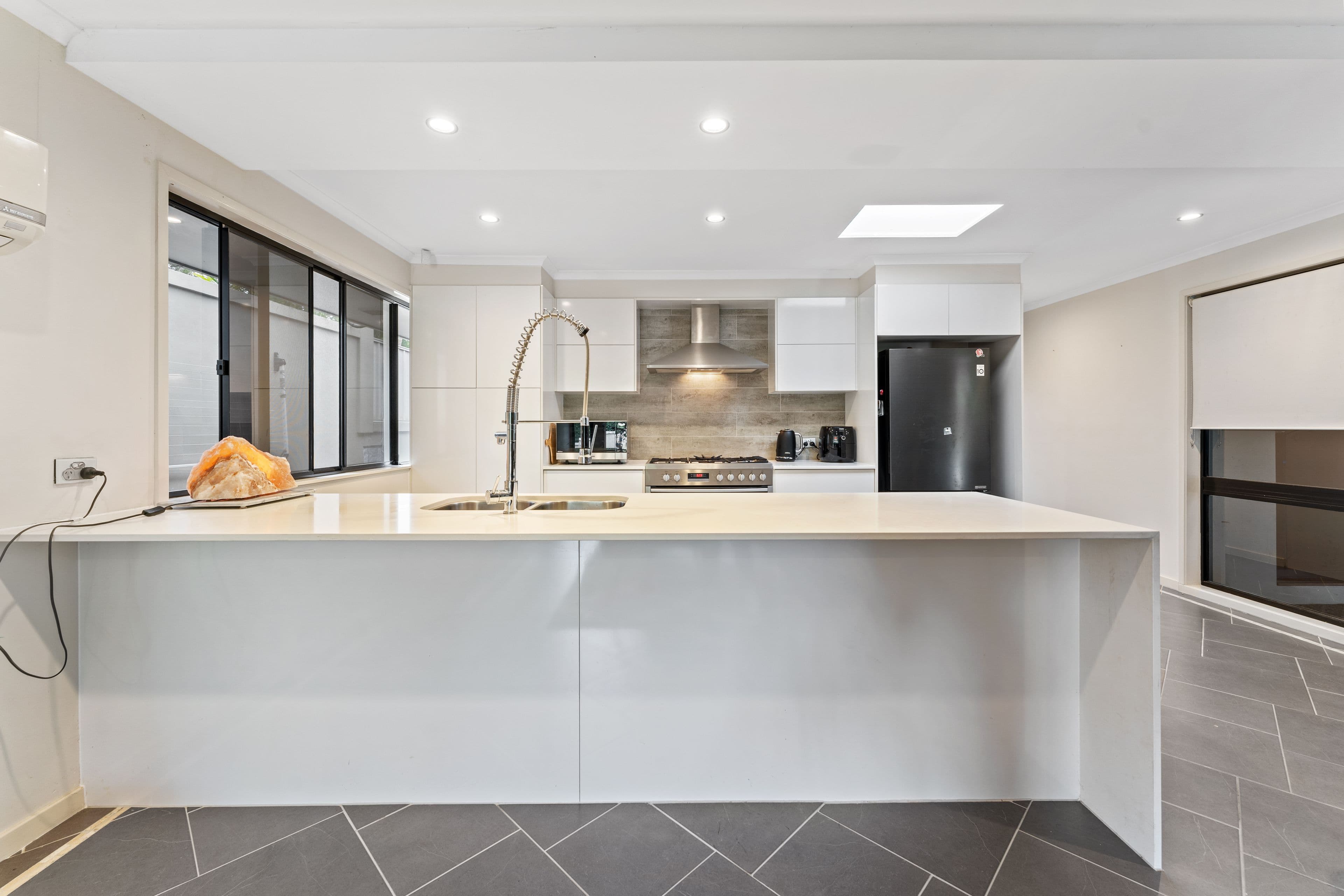 6 Ixora Court, Regents Park QLD 4118, Regents Park - Thumbnail 6