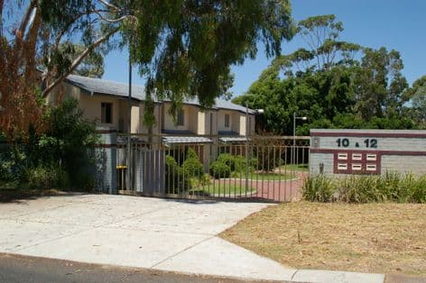 12b Casserley Avenue, GIRRAWHEEN WA 6064, Girrawheen - Thumbnail 3