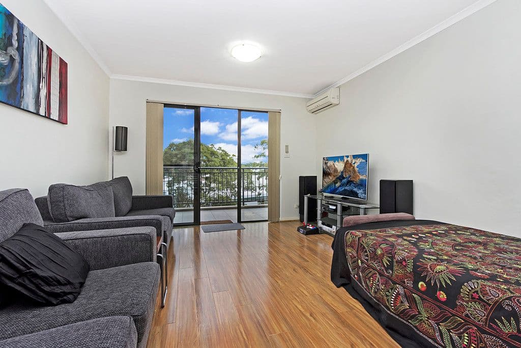 1 Griffiths, Blacktown NSW 2148, Blacktown - Thumbnail 2