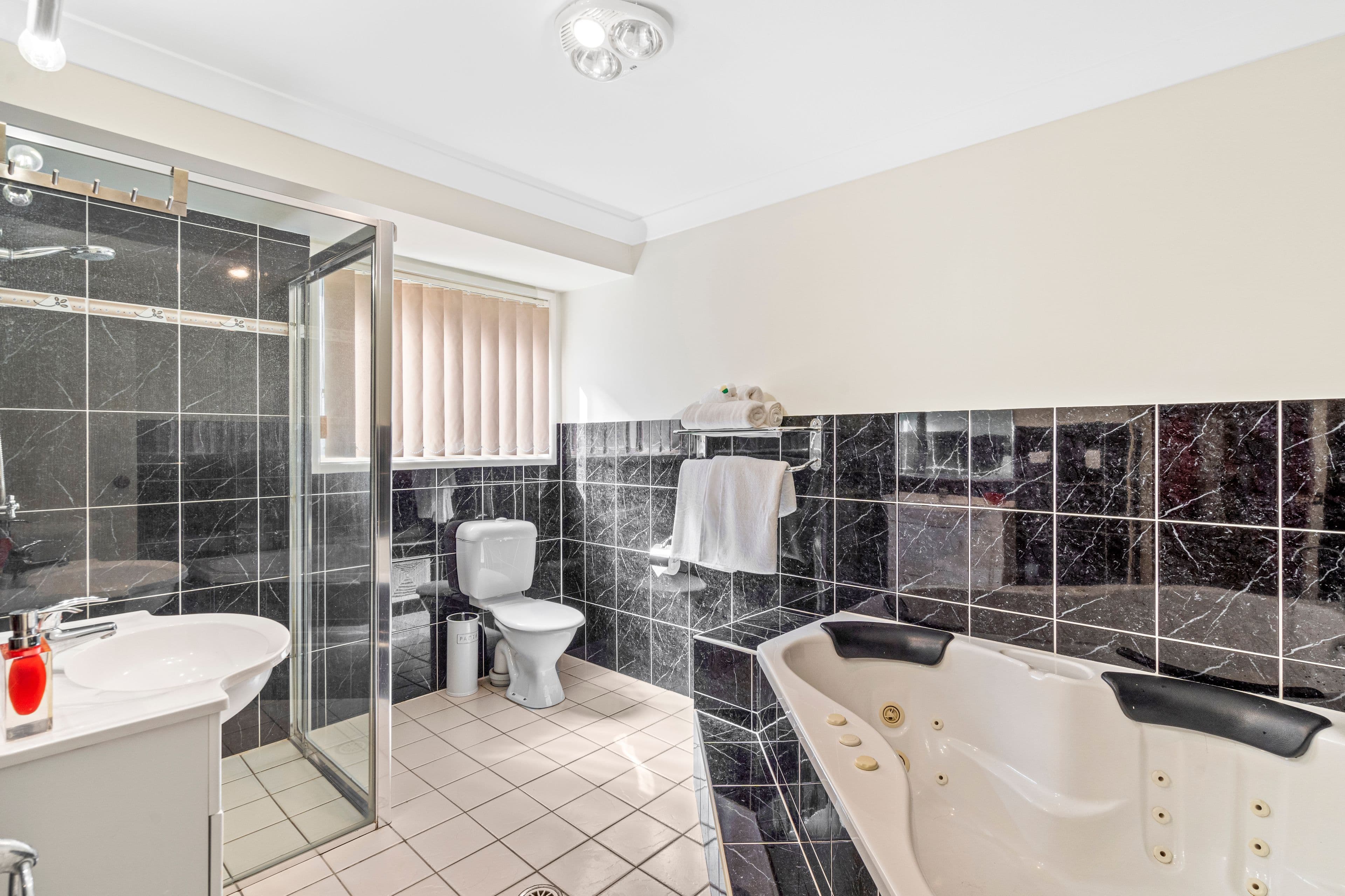 48 John Paul Drive, Daisy Hill QLD 4127, Daisy Hill - Thumbnail 6