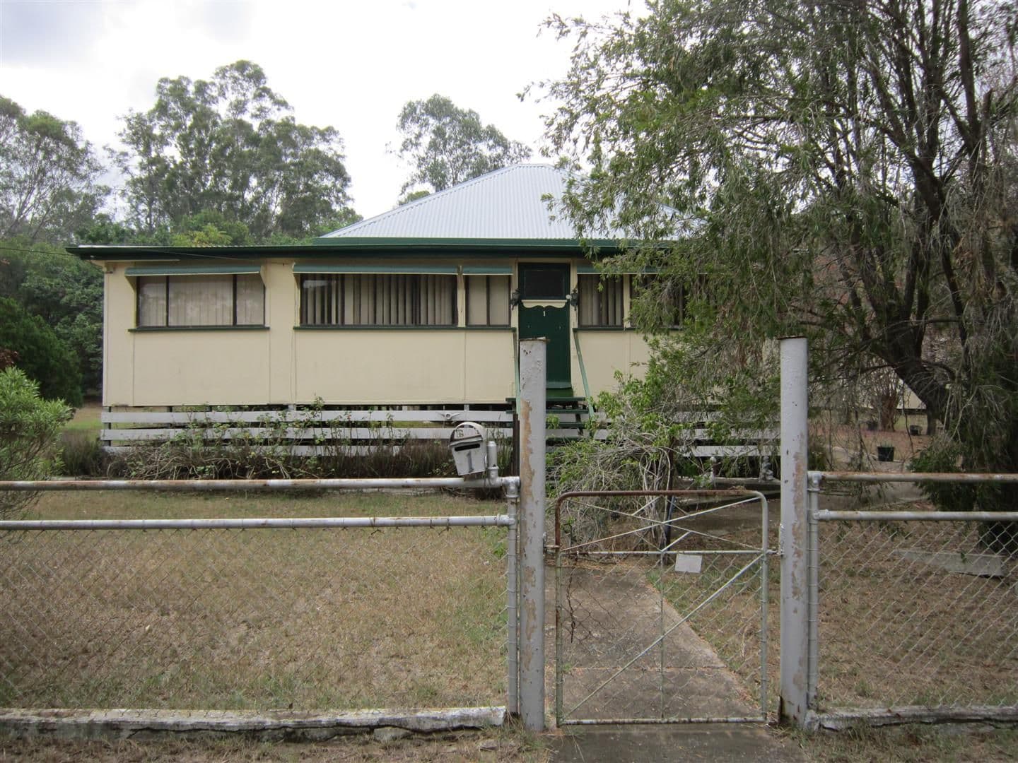 1 Perlick Street, Mount Morgan QLD 4714, Mount Morgan - Image 1