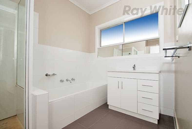 31 BAYSWATER Road, Croydon VIC 3136, Croydon - Thumbnail 6