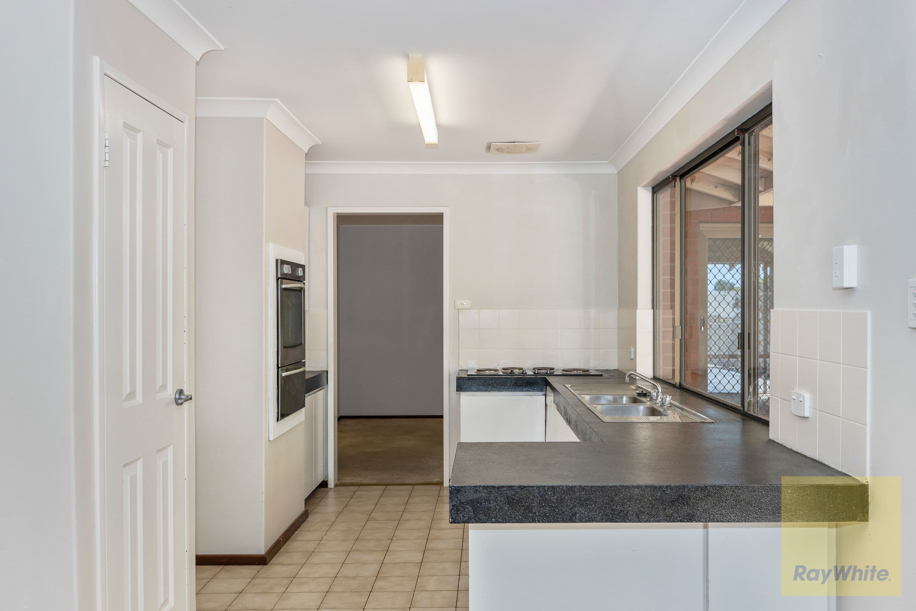 69 Moira Avenue, Forrestfield WA 6058, Forrestfield - Thumbnail 8