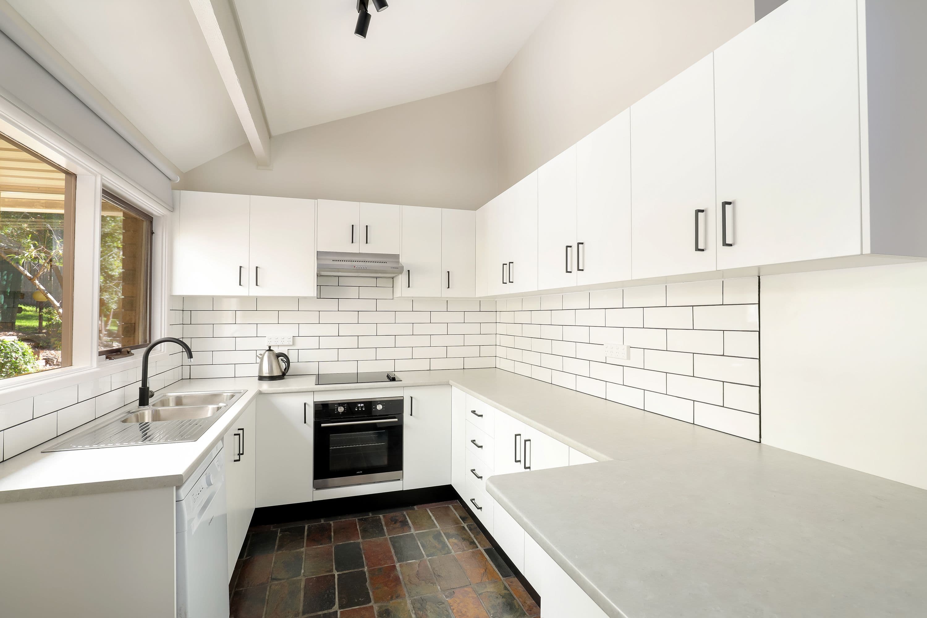 10-12 Monmouth Street, Mount Victoria NSW 2786, Mount Victoria - Thumbnail 3