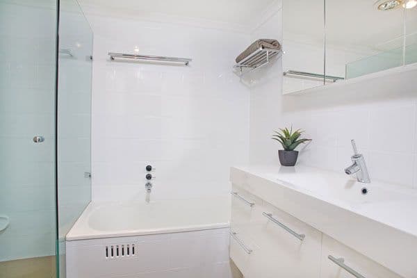 19-21 Hampden Avenue, CREMORNE NSW 2090, Cremorne - Thumbnail 3