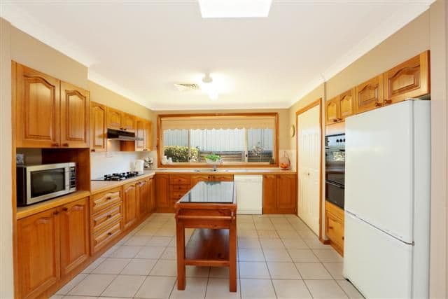 12 Freesia Place, GLENMORE PARK NSW 2745, Glenmore Park - Thumbnail 3