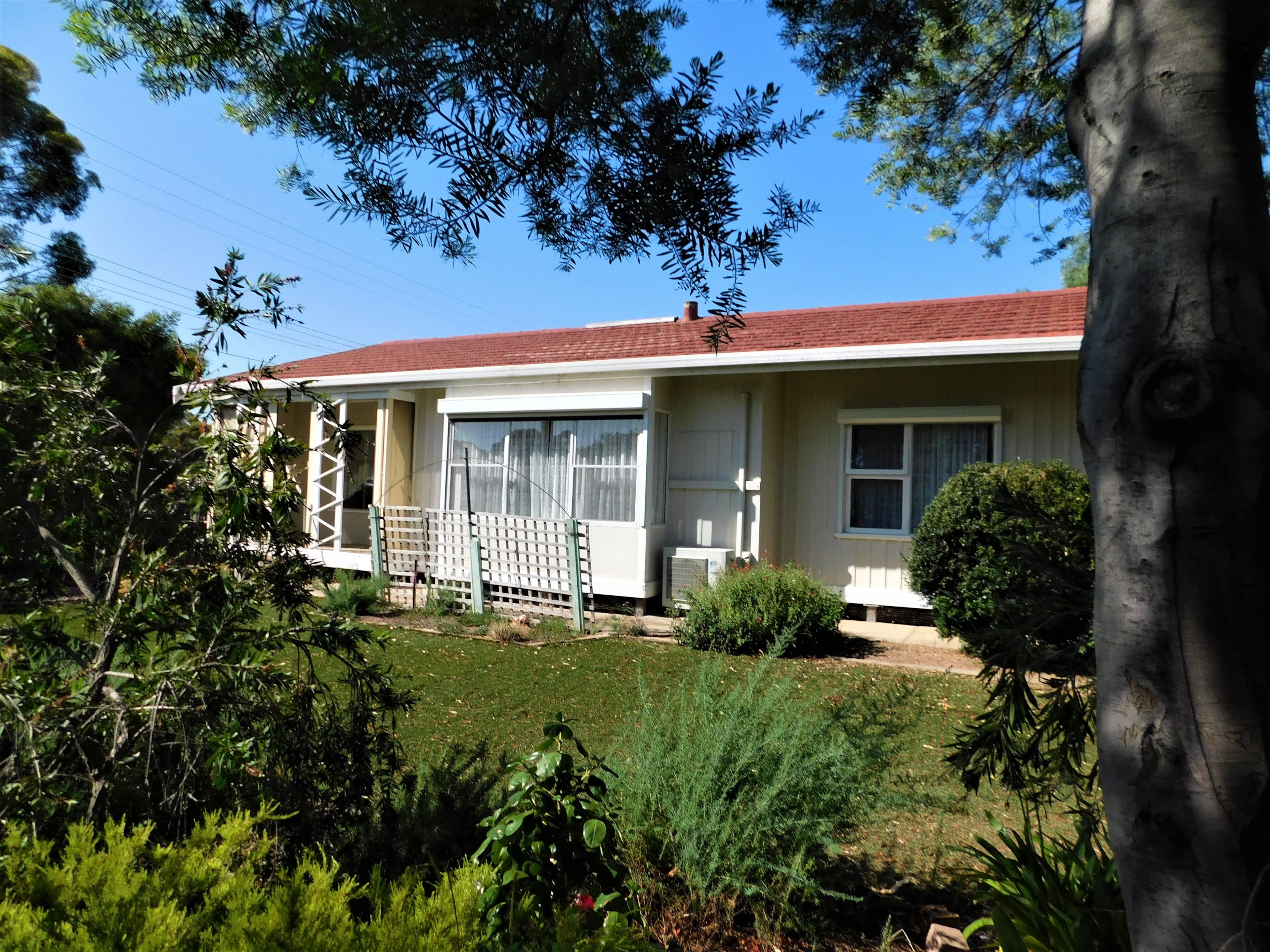 8 Jervois Street, Bordertown SA 5268, Bordertown - Image 1