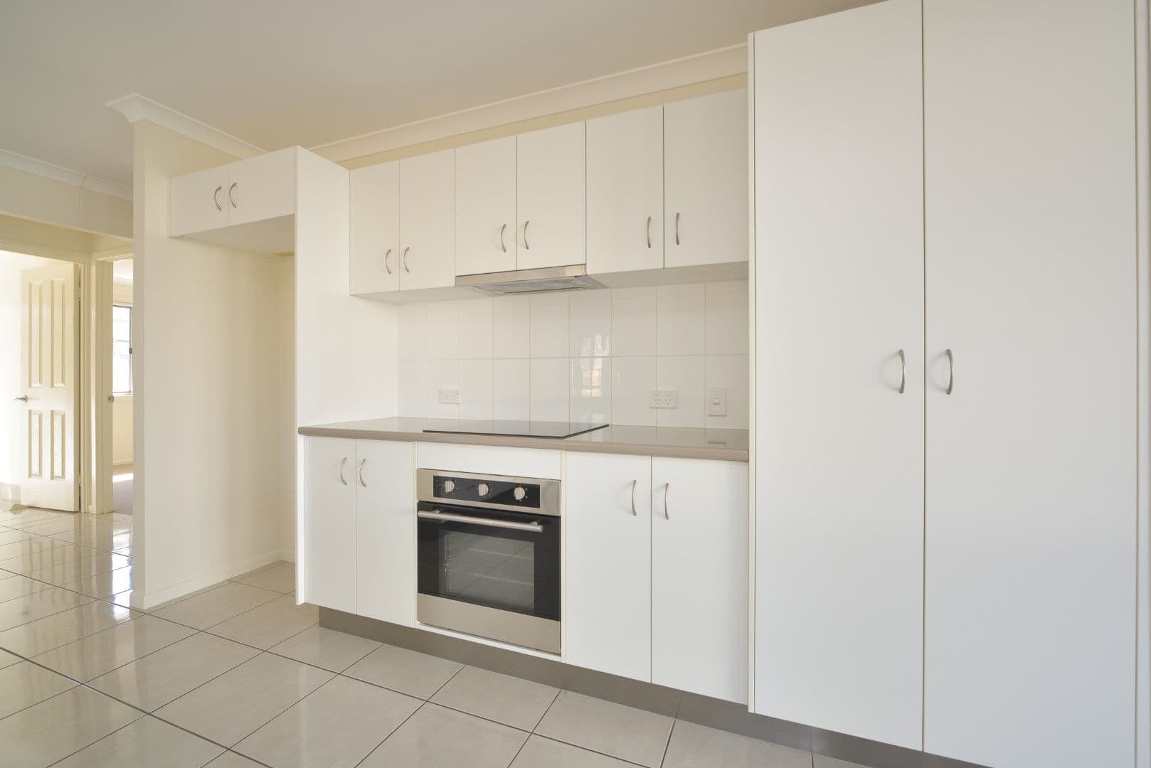 48 Iris Road, Kirkwood QLD 4680, Kirkwood - Thumbnail 5