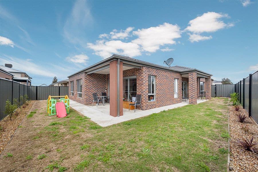 28 Falkland Road, Craigieburn VIC 3064, Craigieburn - Thumbnail 7