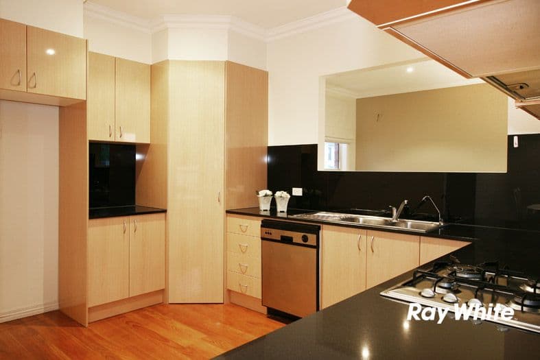 390 Stephensons Road, MOUNT WAVERLEY VIC 3149, Mount Waverley - Thumbnail 2