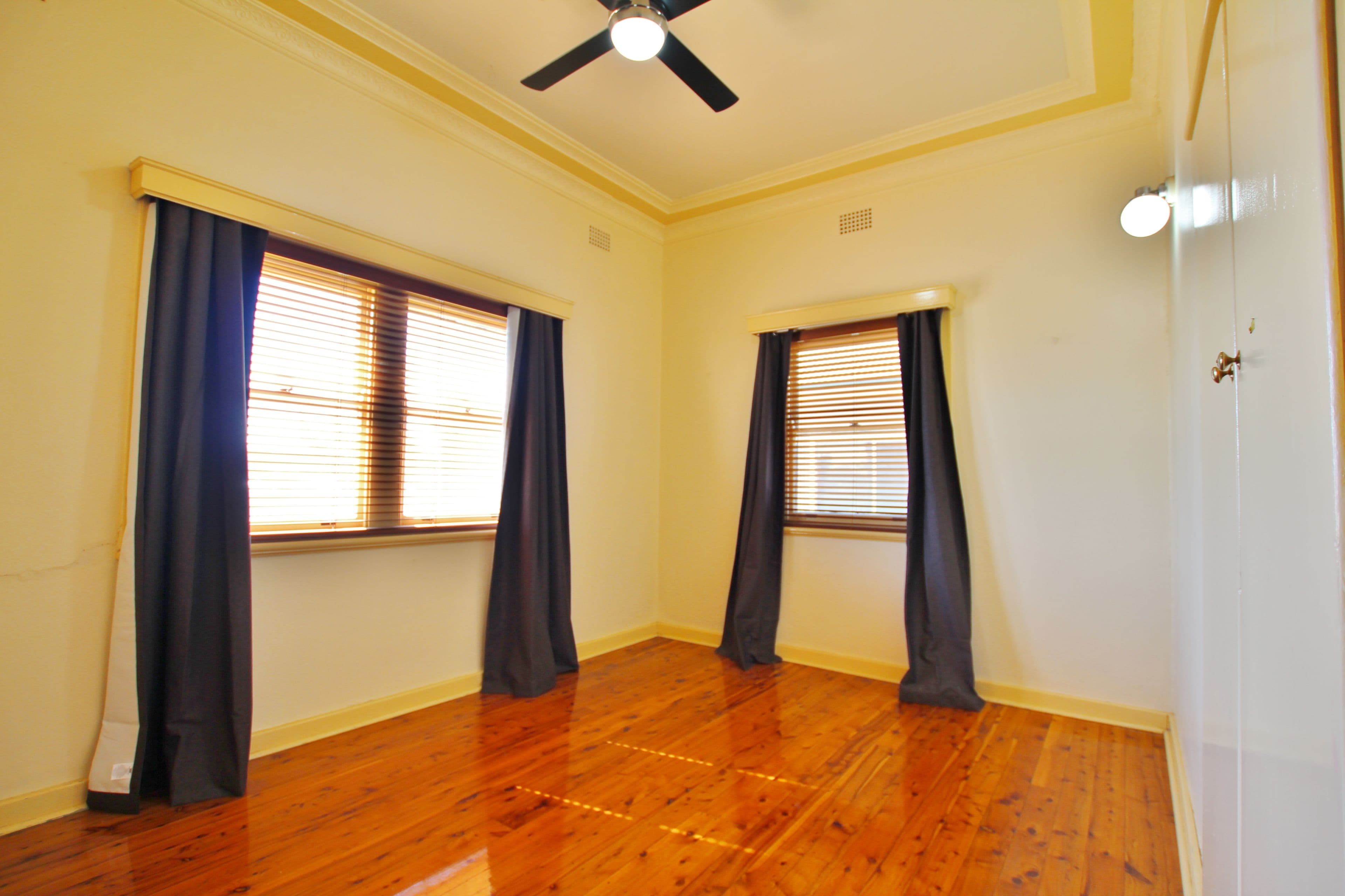 12 Currawong Street, Young - Thumbnail 5