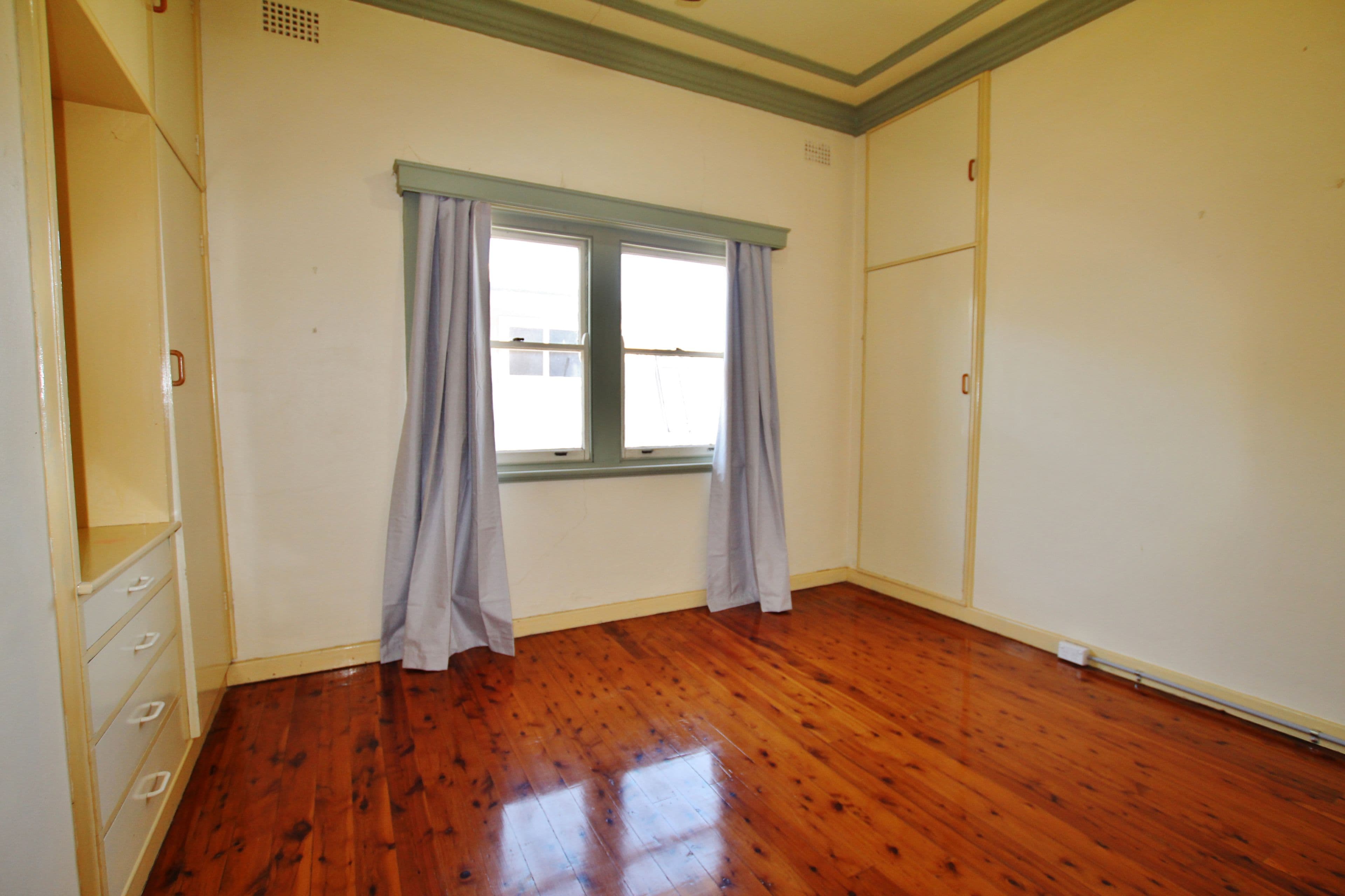 12 Currawong Street, Young - Thumbnail 7