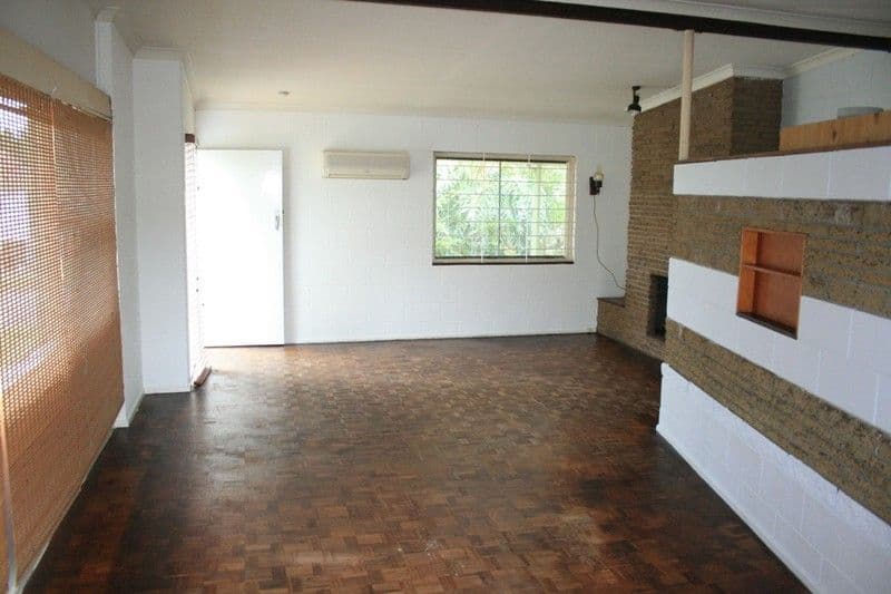 30 Selkirk Street, TINGALPA QLD 4173, Tingalpa - Thumbnail 2