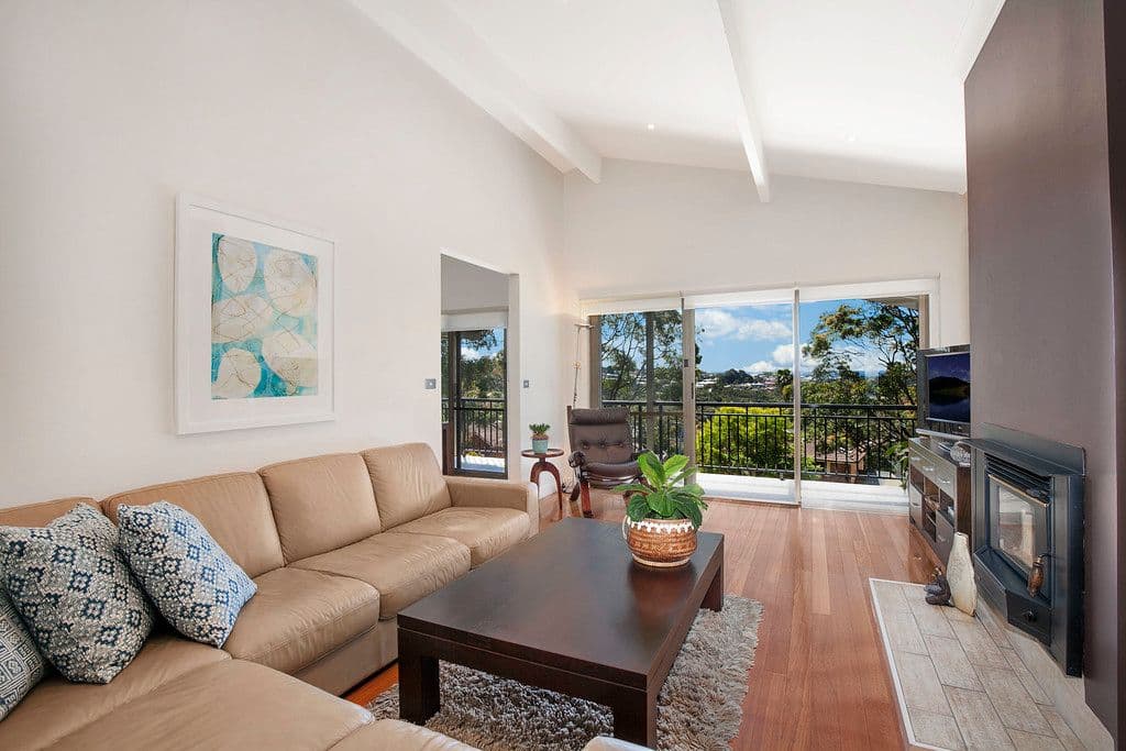 10 Lara Place, Frenchs Forest - Image 1