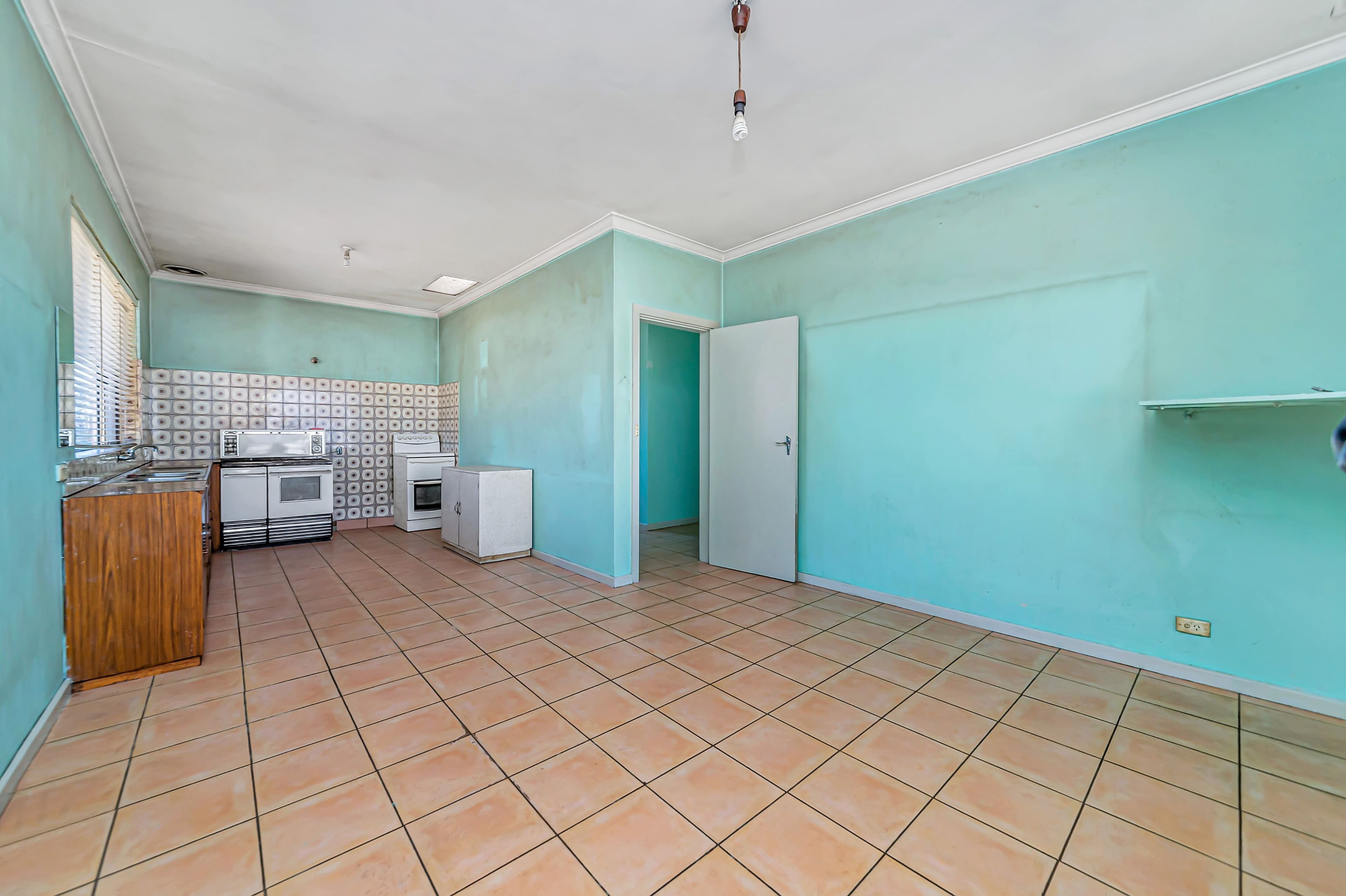 7 Northcott Street, Crestwood - Thumbnail 4