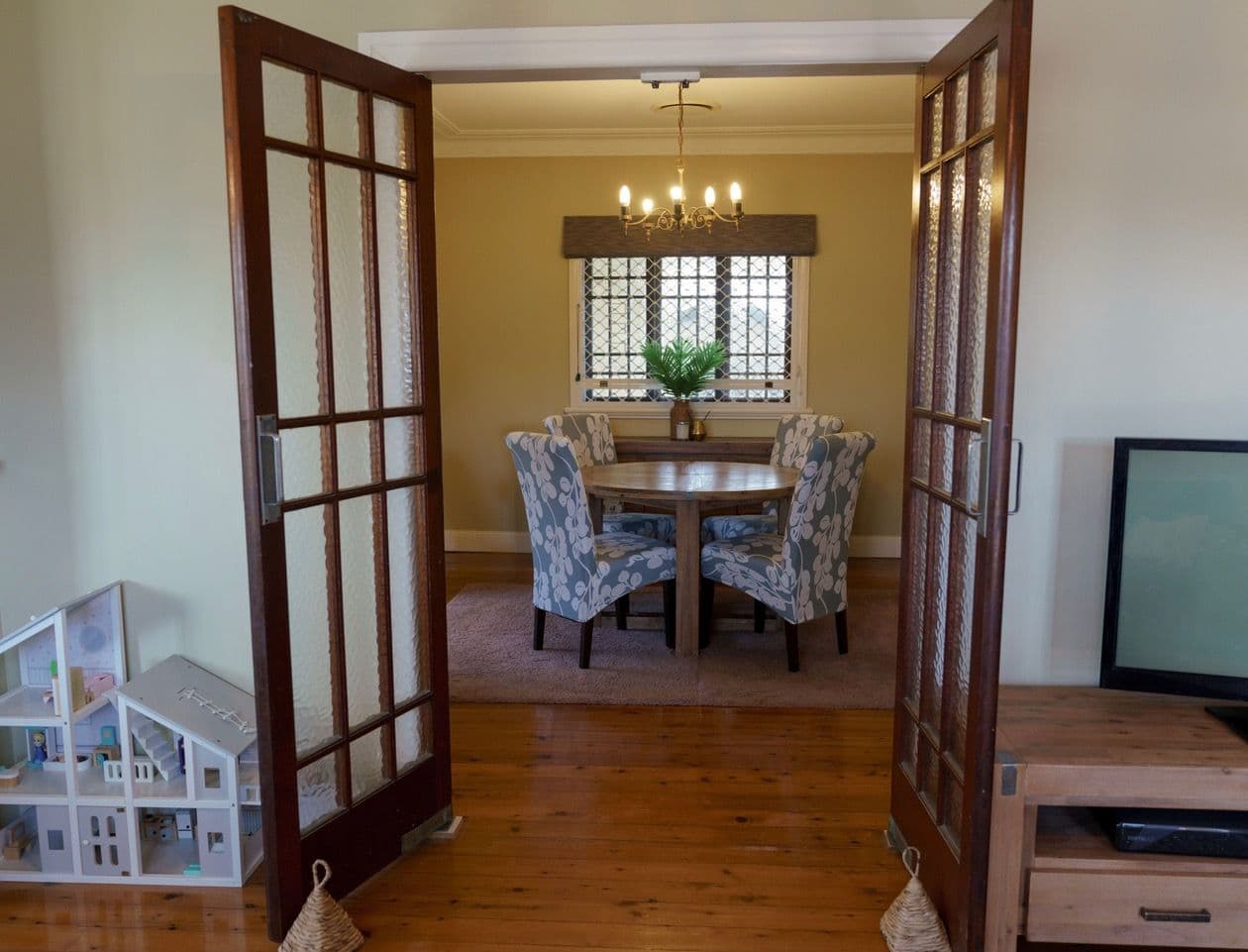 33 Arthur Street, Woody Point QLD 4019, Woody Point - Thumbnail 7