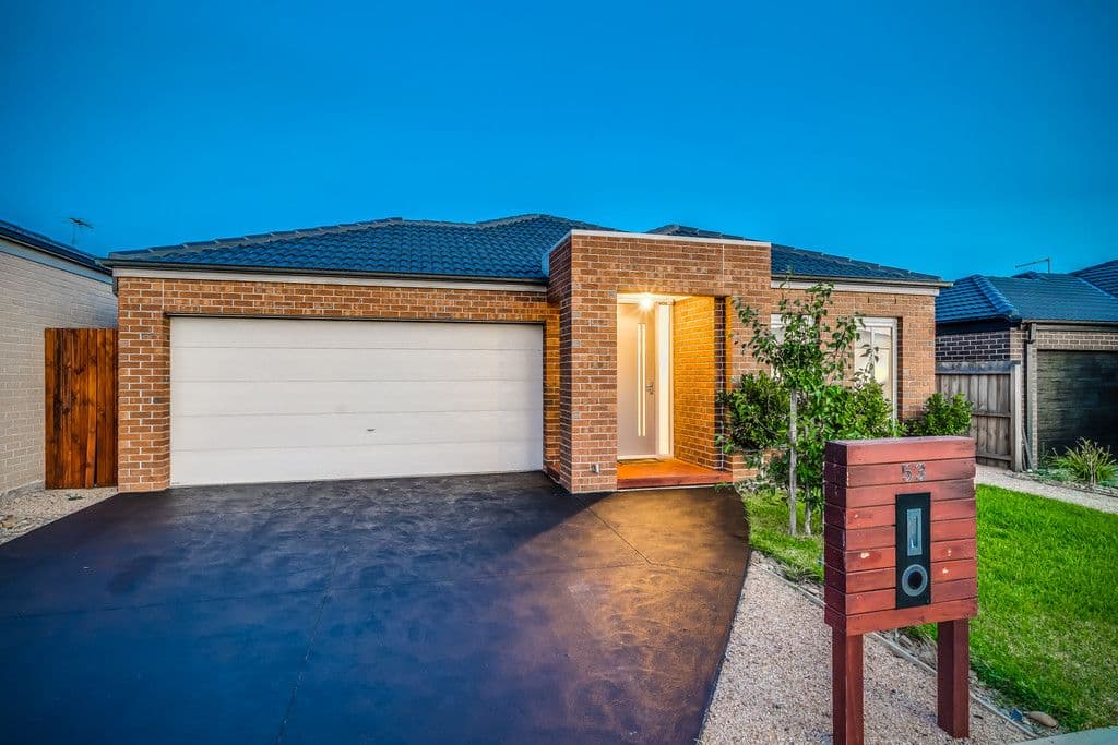 53 Claire Way, Tarneit VIC 3029, Tarneit - Thumbnail 2