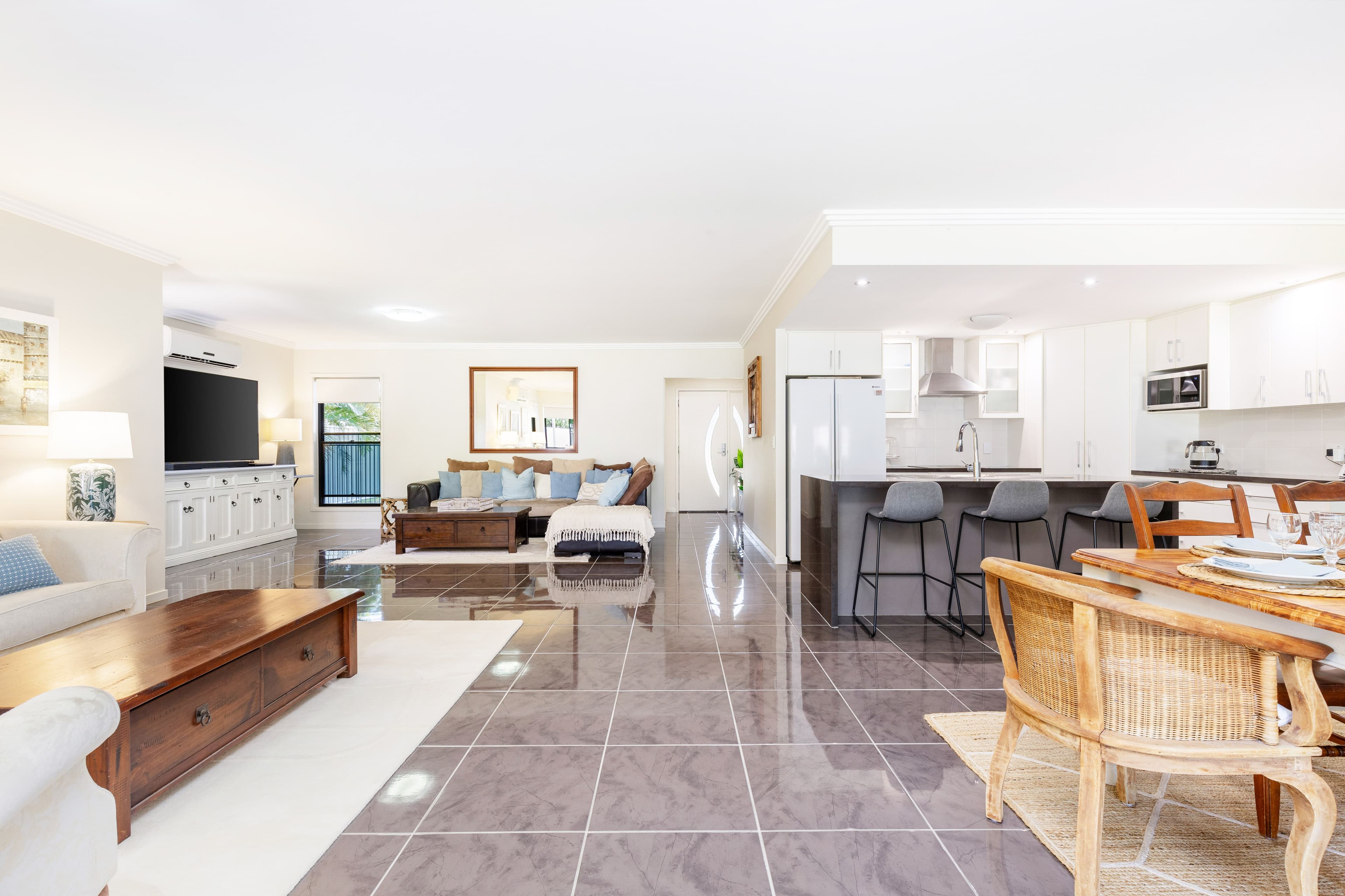14 Wright Street, Emerald QLD 4720, Emerald - Thumbnail 7