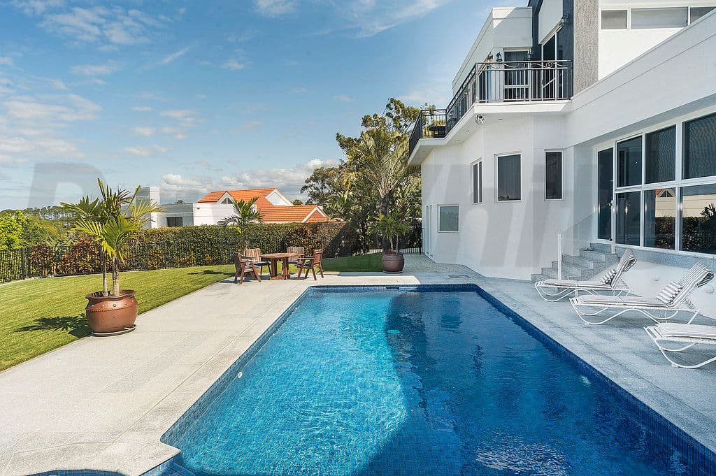 5908 Muirfield Place, Sanctuary Cove QLD 4212, Sanctuary Cove - Thumbnail 2