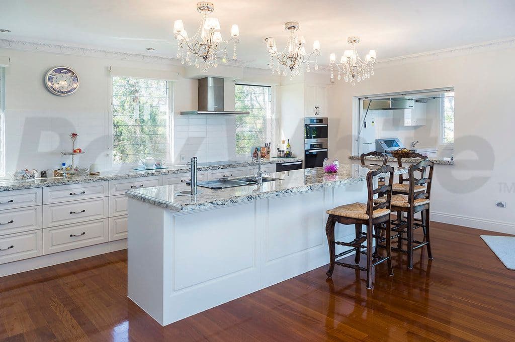 5908 Muirfield Place, Sanctuary Cove QLD 4212, Sanctuary Cove - Thumbnail 3
