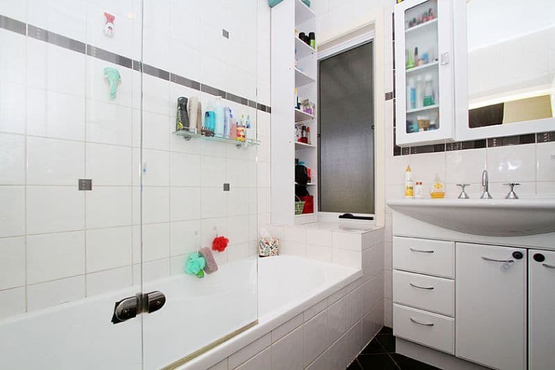 11 Lindenow Street, RESERVOIR VIC 3073, Reservoir - Thumbnail 4