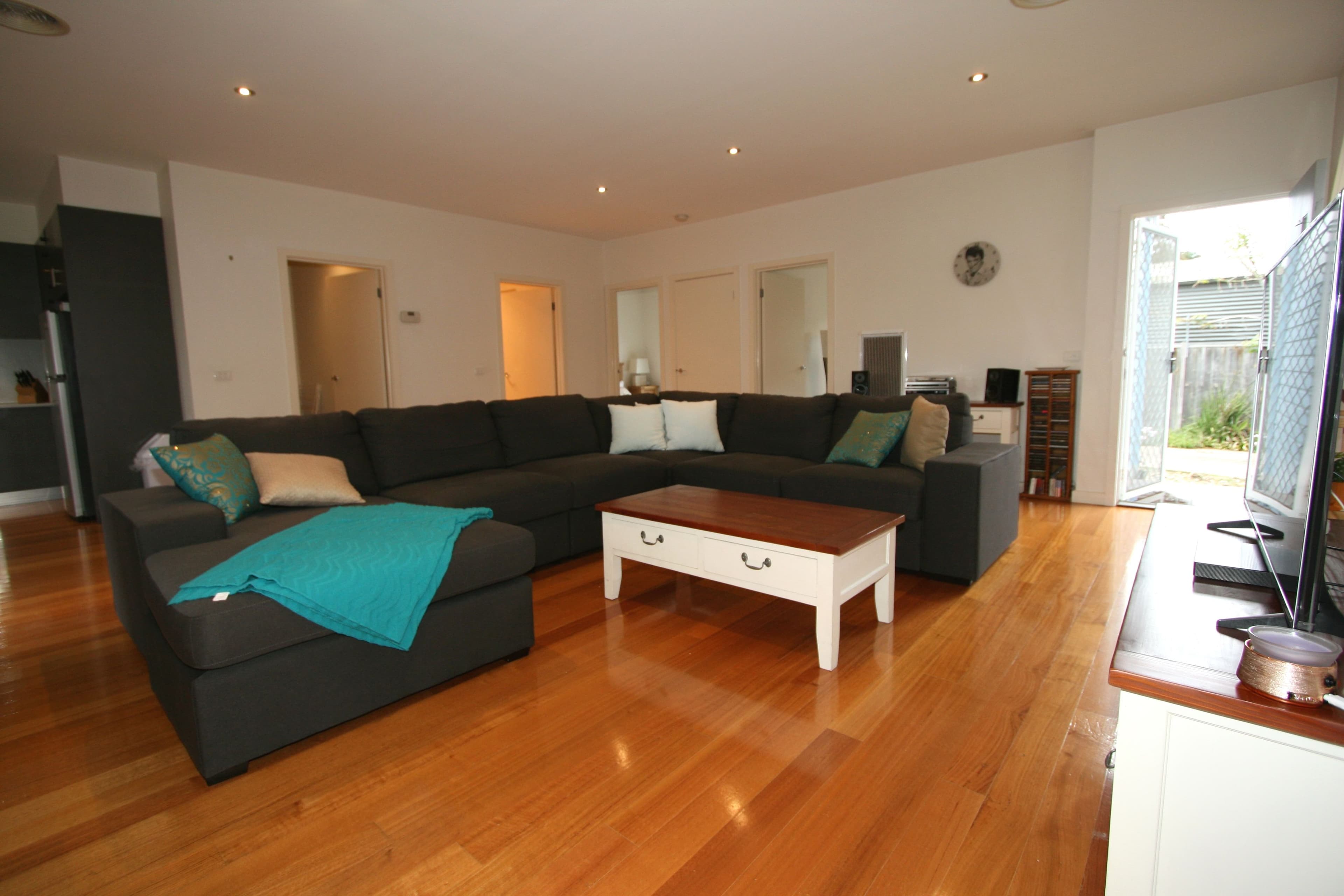 12 Grandview Grove, Cowes VIC 3922, Cowes - Thumbnail 2