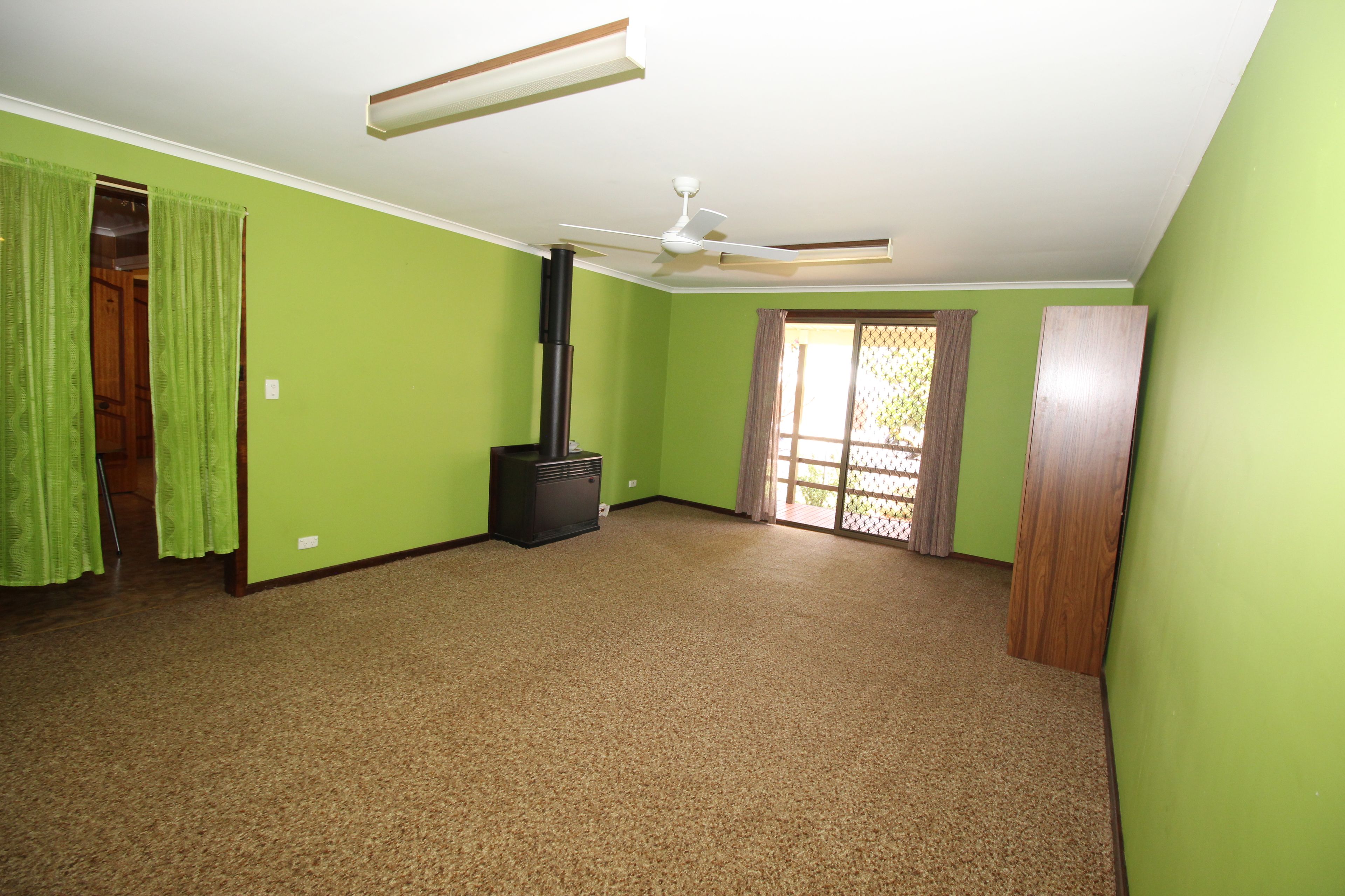 4 Don Elliott Drive, Waikerie SA 5330, Waikerie - Thumbnail 4