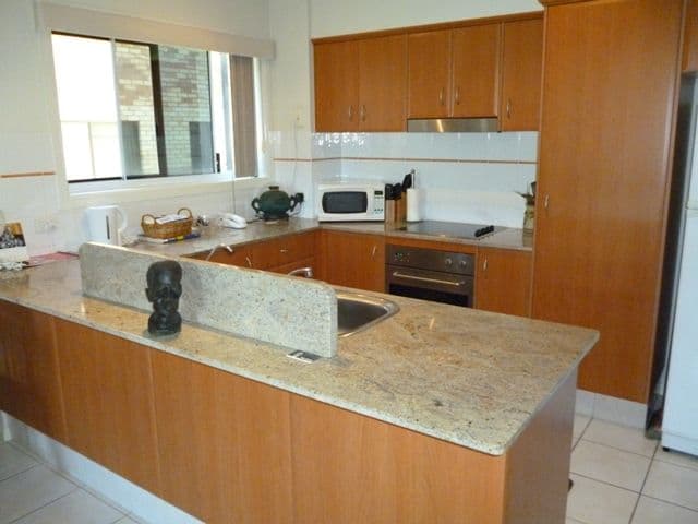 22 Burleigh Street, BURLEIGH HEADS QLD 4220, Burleigh Heads - Thumbnail 4
