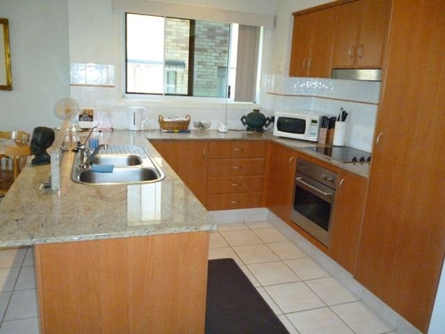 22 Burleigh Street, BURLEIGH HEADS QLD 4220, Burleigh Heads - Thumbnail 5