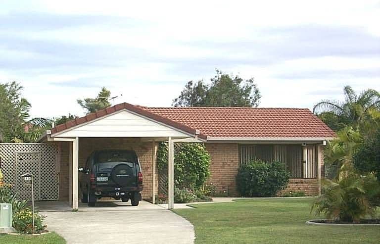 15 Hawaii Avenue, BANKSIA BEACH QLD 4507, Banksia Beach - Image 1