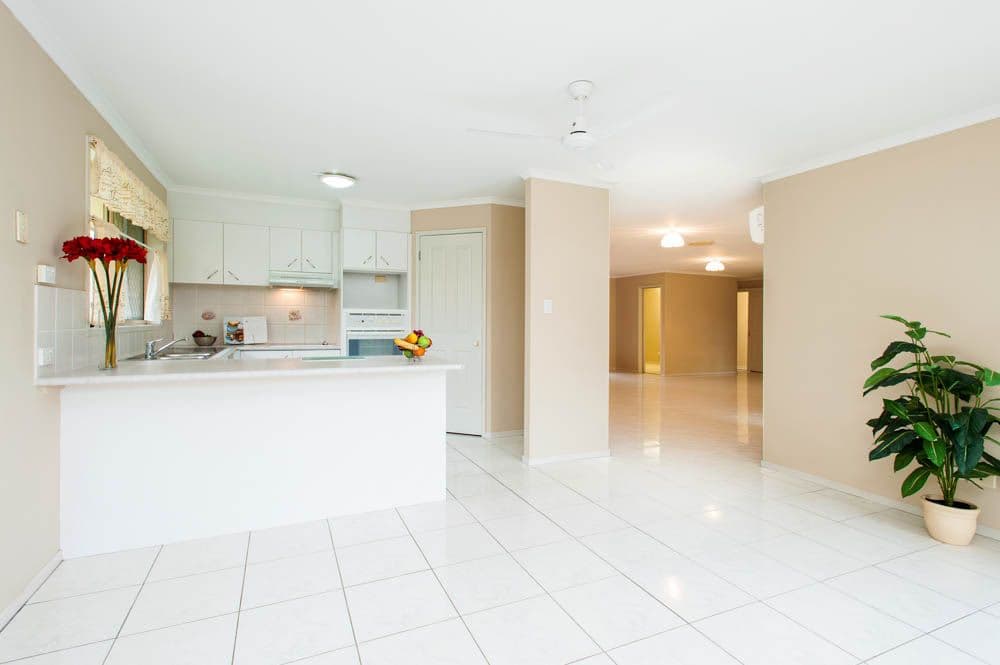 110 Holmead Road, EIGHT MILE PLAINS QLD 4113, Eight Mile Plains - Thumbnail 2