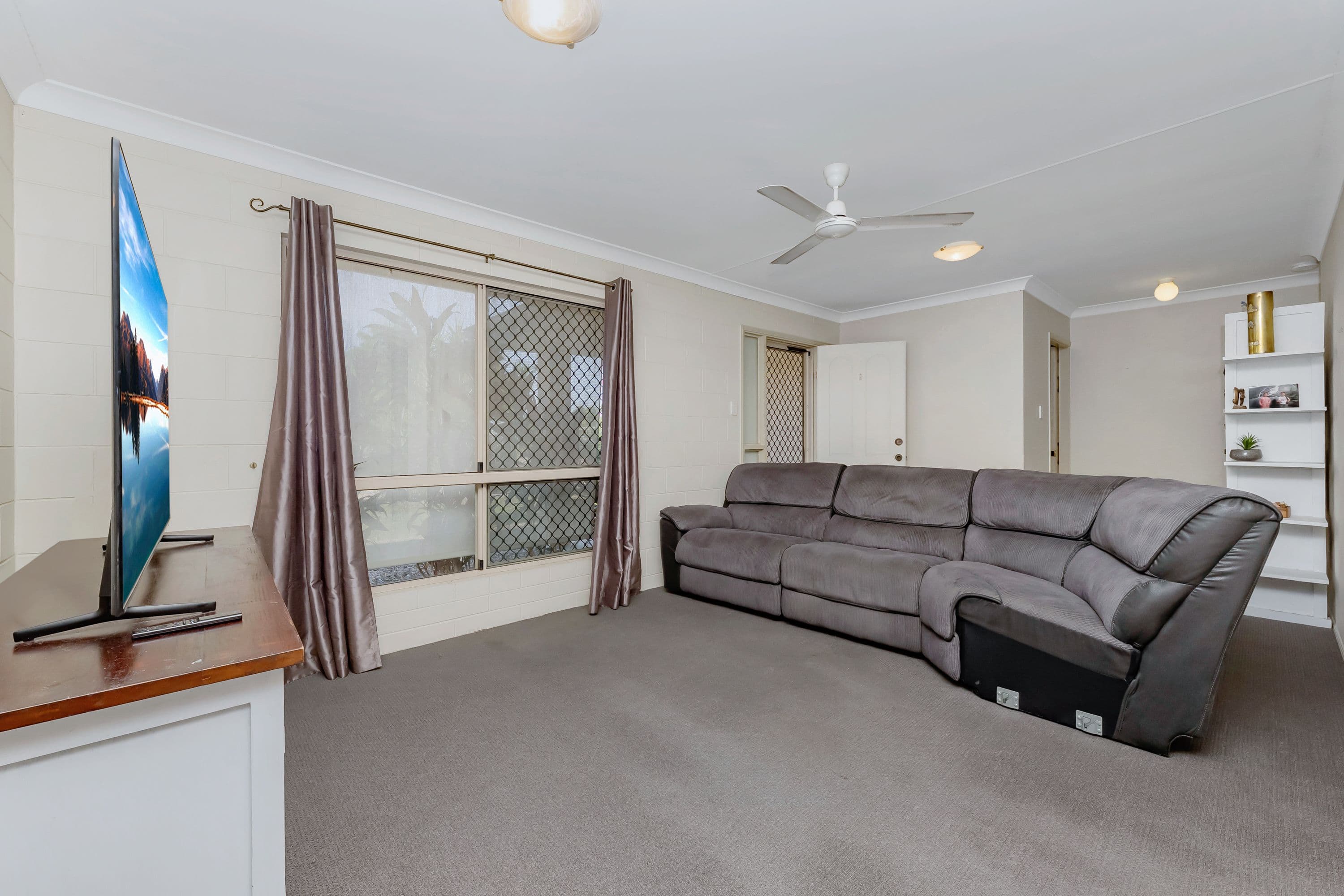 1 Kinnardy Street, Burdell QLD 4818, Burdell - Thumbnail 5