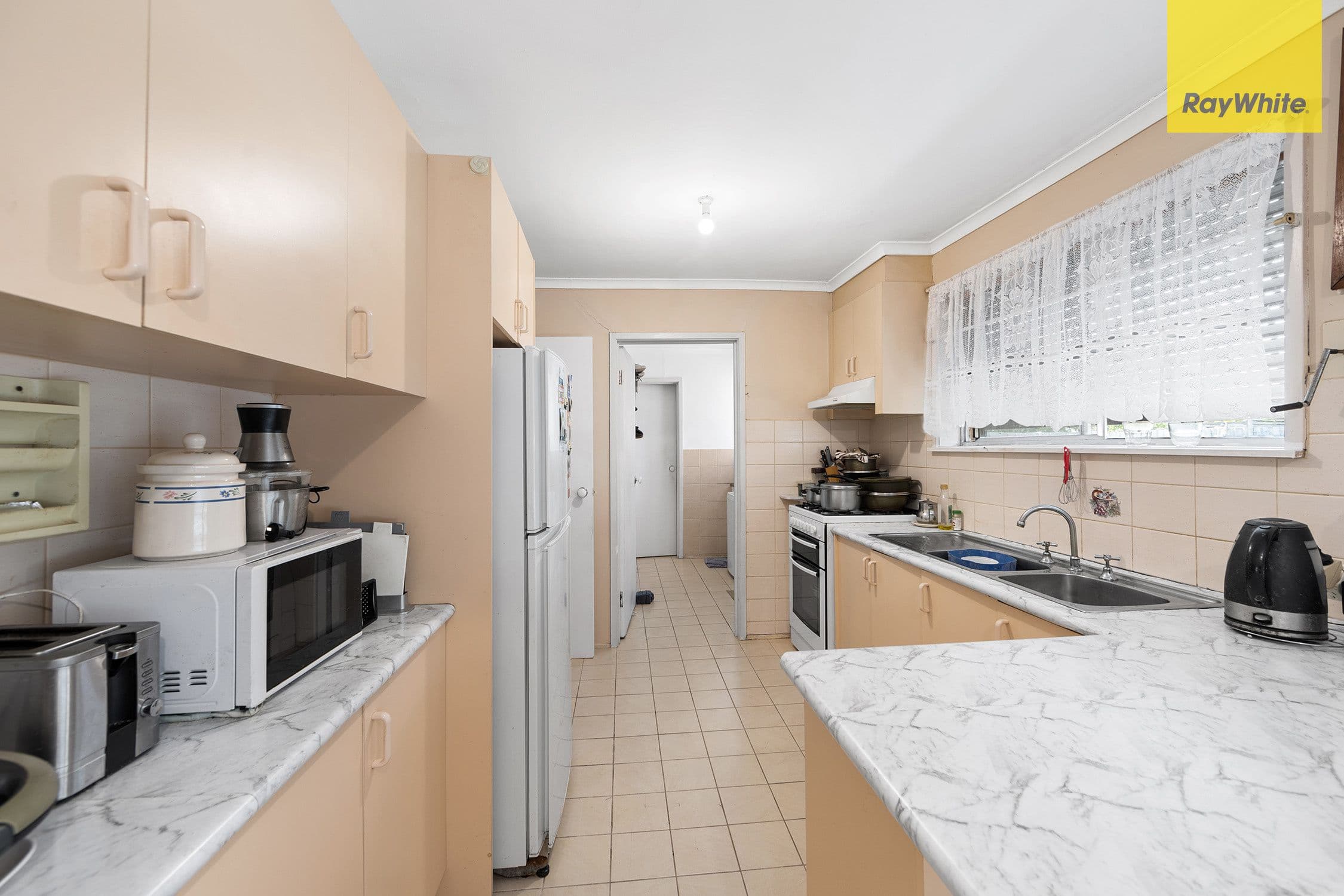 24 Sandra Street, Kings Park VIC 3021, Kings Park - Thumbnail 5