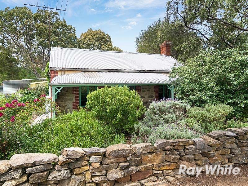 15 Manse Road, Strathalbyn SA 5255, Strathalbyn - Image 1