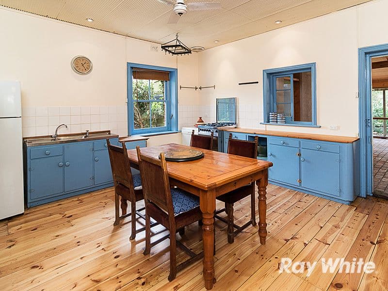 15 Manse Road, Strathalbyn SA 5255, Strathalbyn - Thumbnail 5