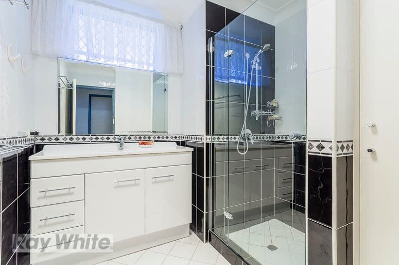 24 Raby Road, COORPAROO QLD 4151, Coorparoo - Thumbnail 5